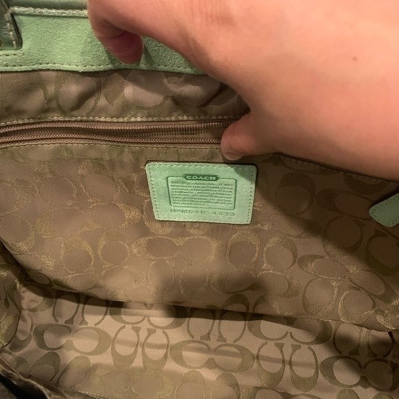 Mettalic green woven woven rattan and suede hand bag mo4k-4433 - Picture 6 of 9